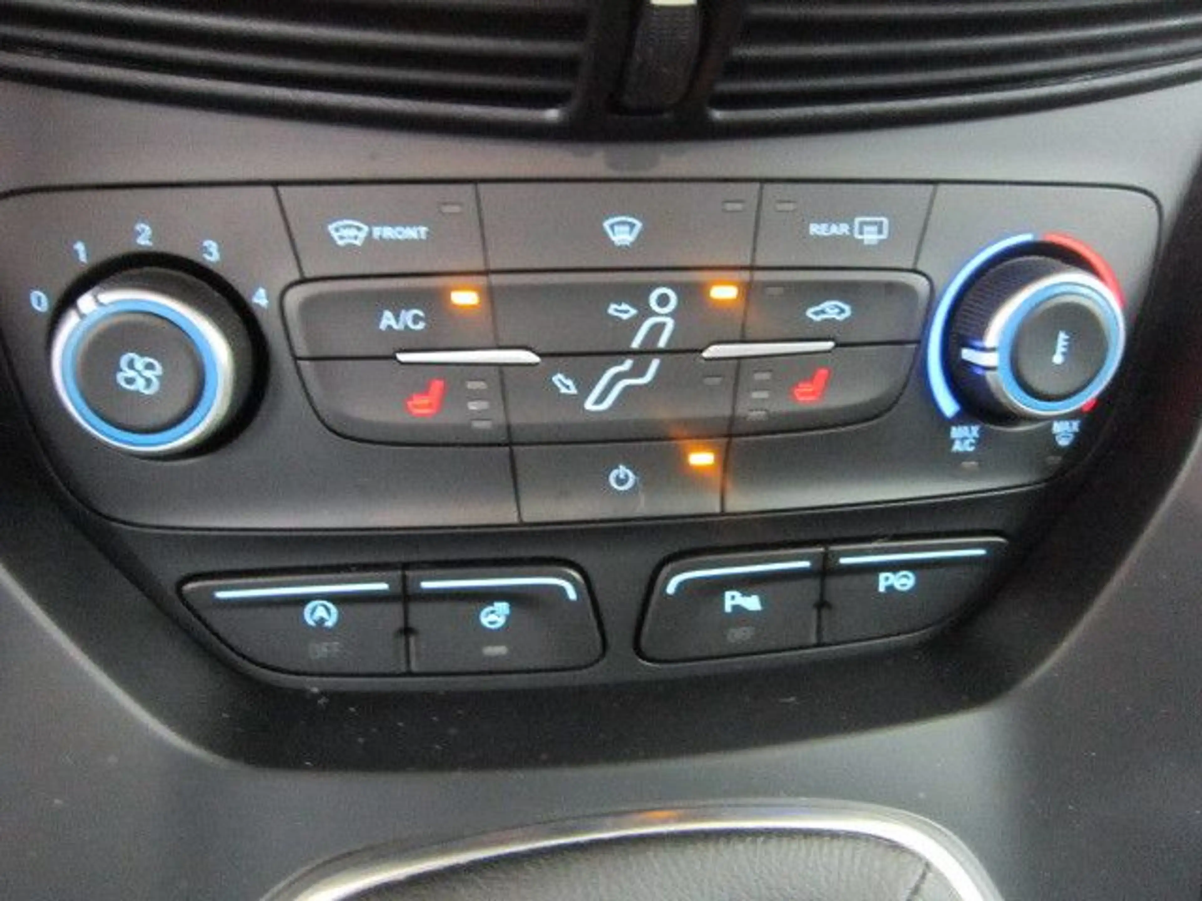 Ford C-Max C-MAX Cool & Connect, GARANTIE — photo 8