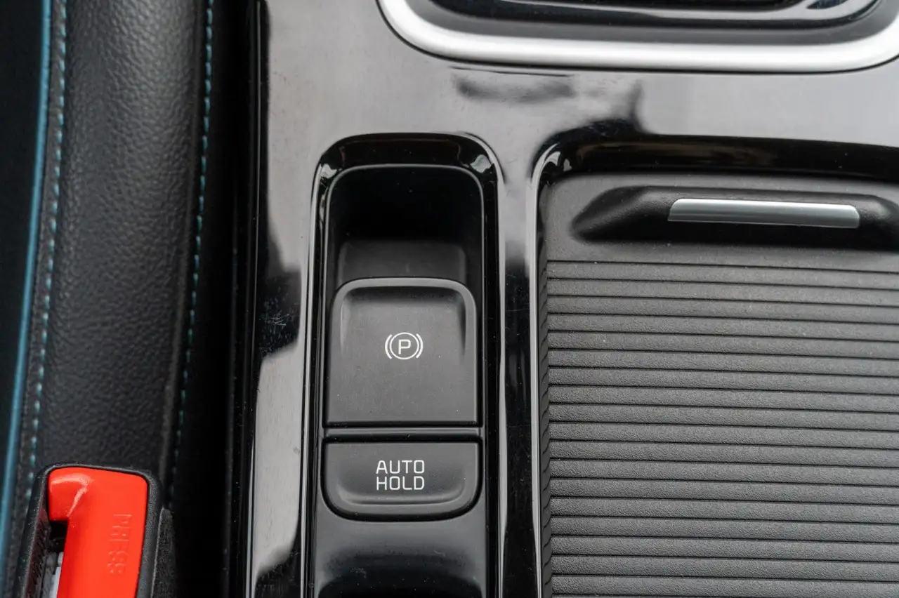 Kia XCeed 1.5 T-GDI DCT LED.GARANTIE.NAVI.DAB.KAMERA 25