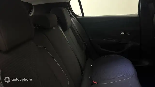 Peugeot 308 view 13
