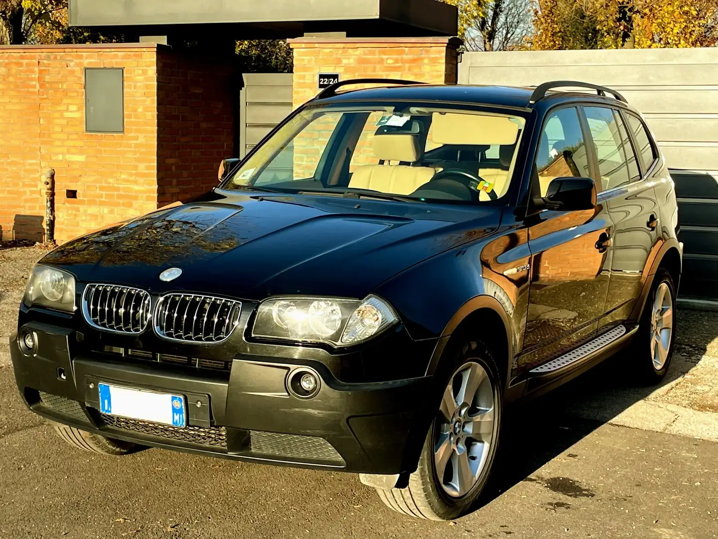 BMW X3 3.0D aut-124000km REALI-P.Beige-U.Propr-2006 Zwart - 1