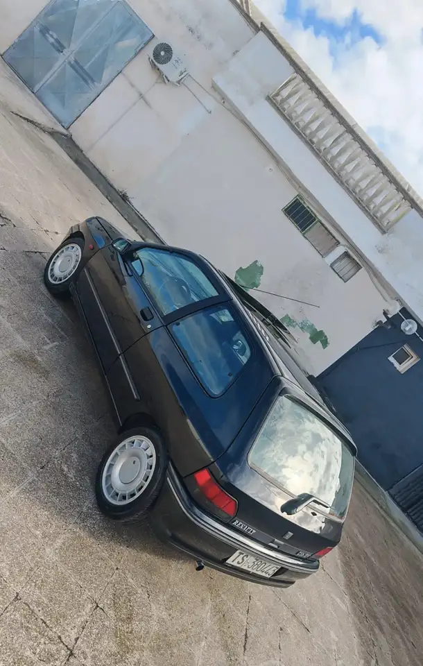 Renault Clio 3p 1.8 16v Cuoio, foto 3