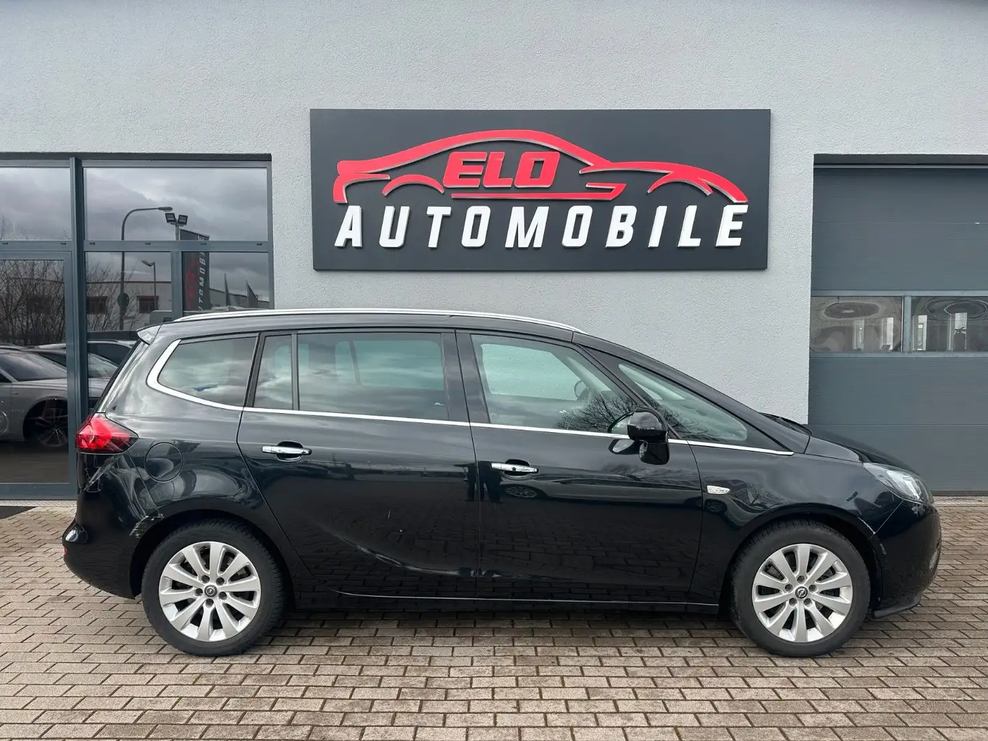 Opel Zafira C Tourer Innovation*7-Sitzer*Bi-Xenon* Schwarz - 2