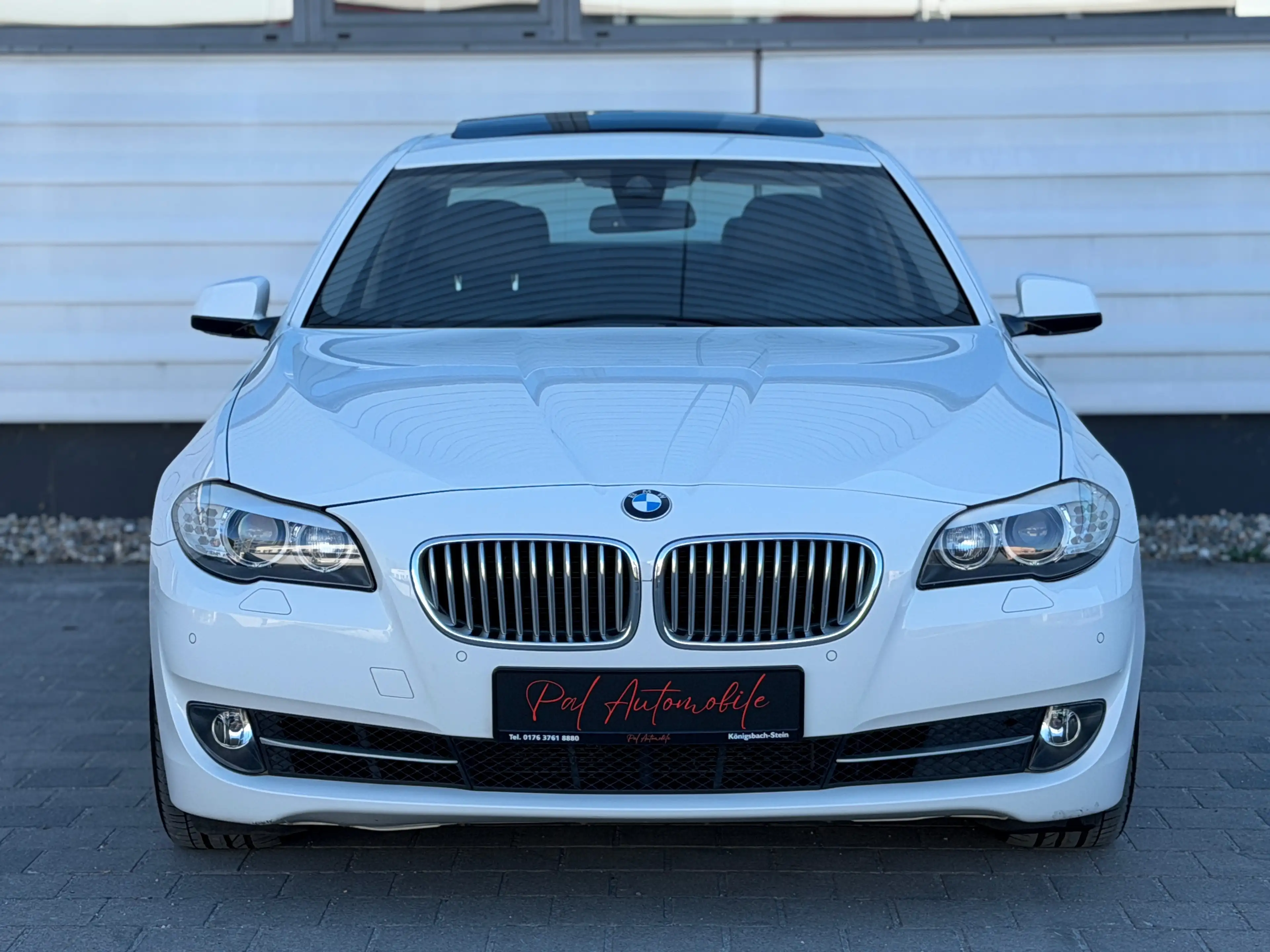 BMW 550 550i HuD Leder S-Dach Kamera Totwinkel Tempo i — photo 2
