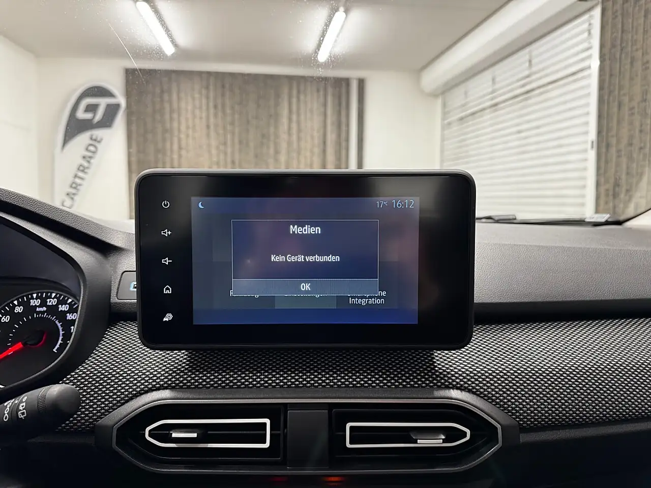 Dacia Sandero / LANE ASSIST/ TEMPOMAT/ SPORTSITZE V. MIT SITZ... 22