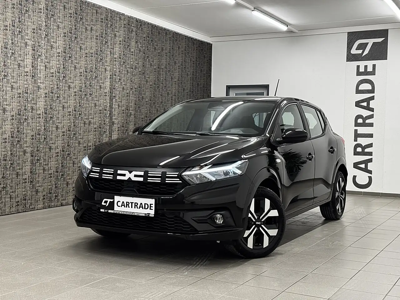 Dacia Sandero / LANE ASSIST/ TEMPOMAT/ SPORTSITZE V. MIT SITZ... 4