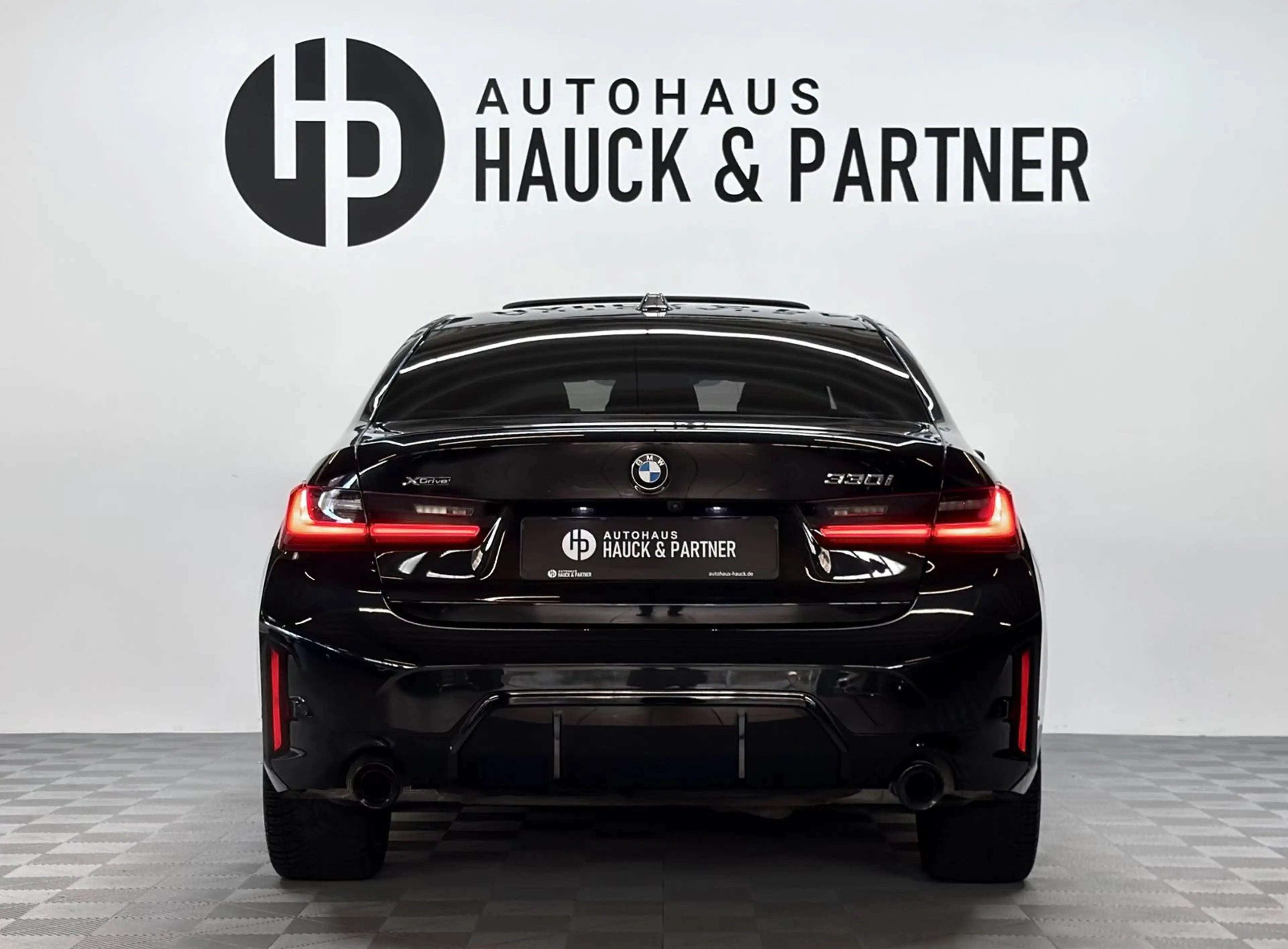 BMW 330 i xDrive M Sport Pro *S-Dach *HK *Head-Up — photo 9