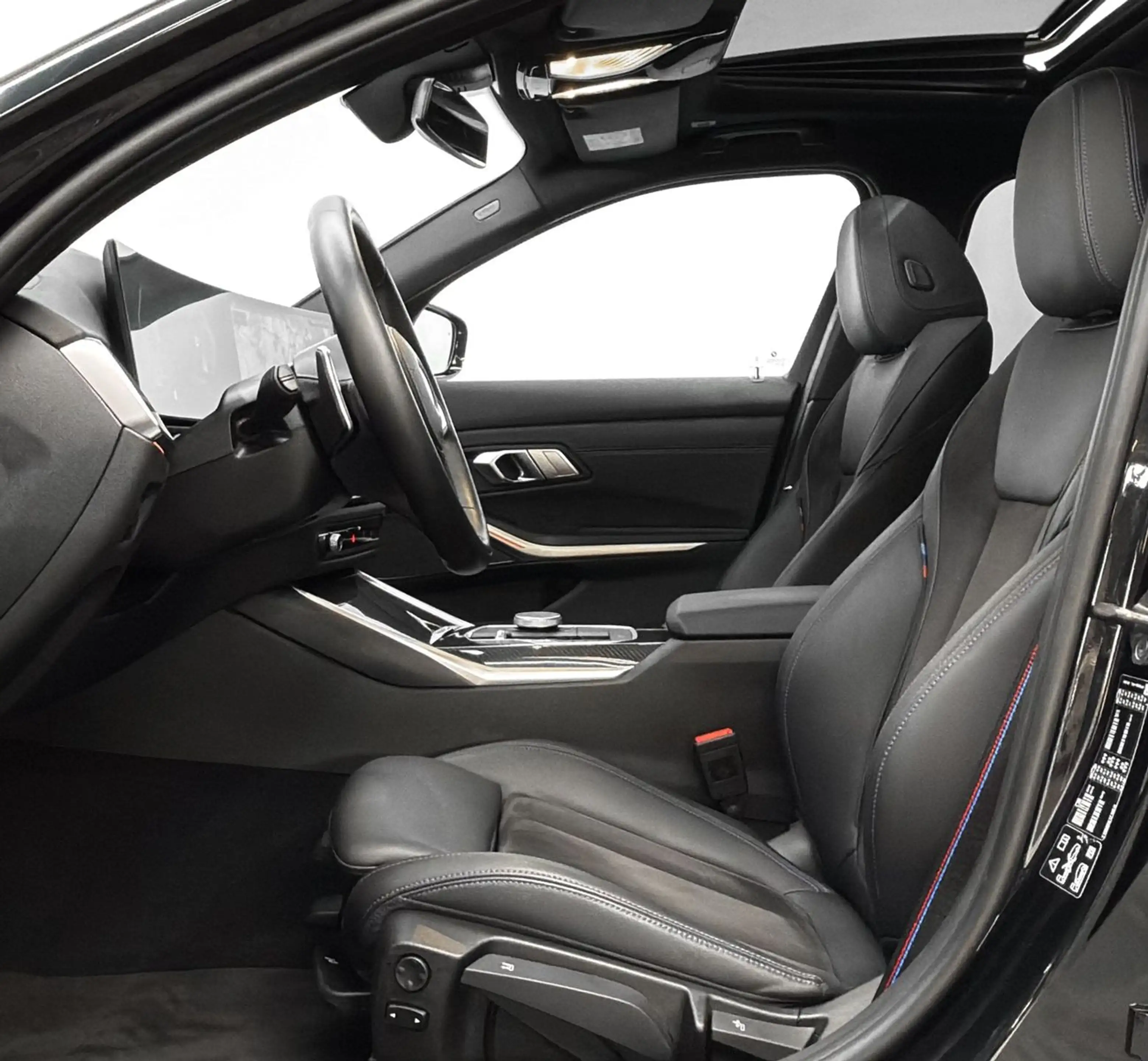 BMW 330 i xDrive M Sport Pro *S-Dach *HK *Head-Up — photo 12