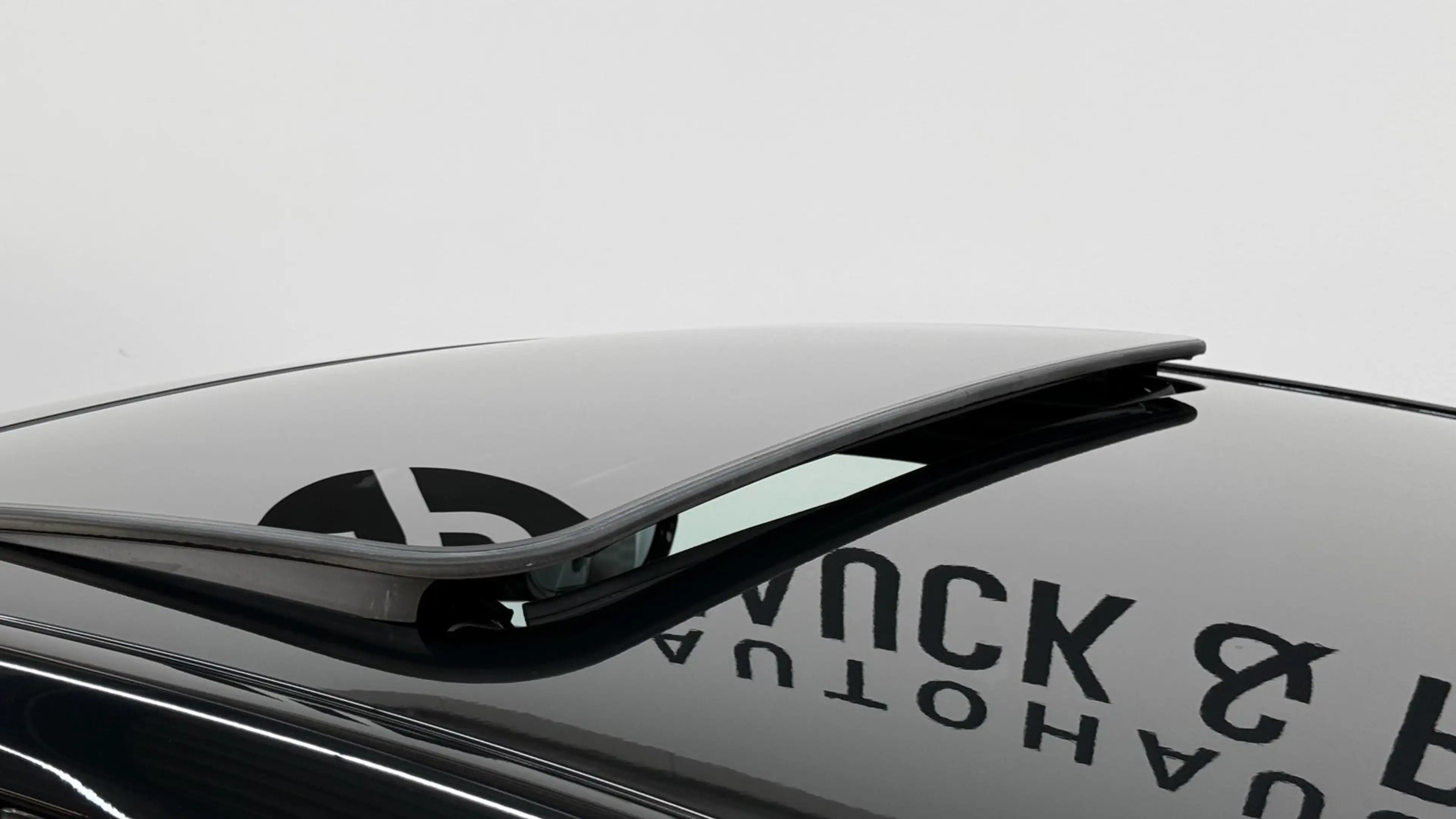 BMW 330 i xDrive M Sport Pro *S-Dach *HK *Head-Up — photo 10
