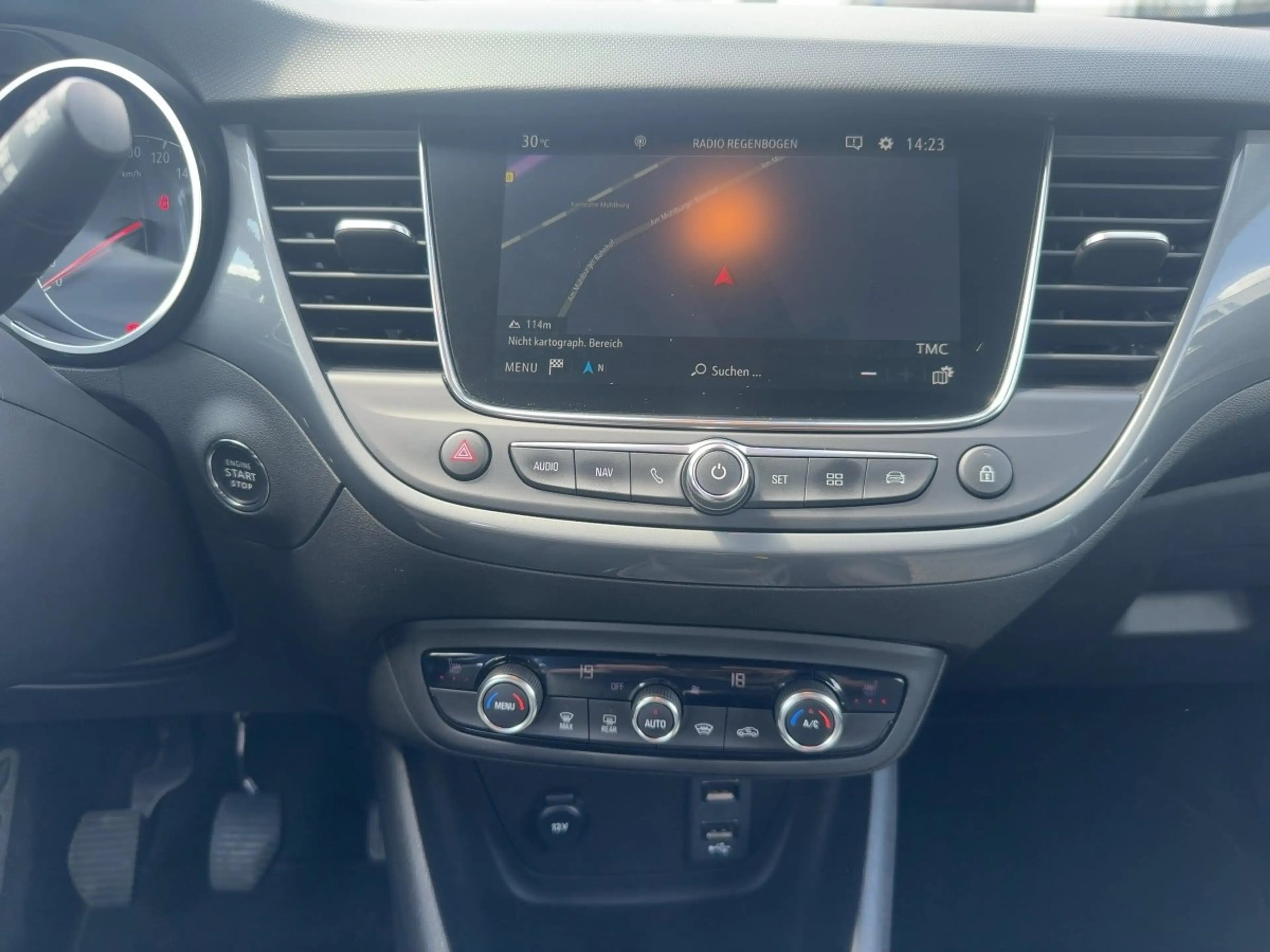 Opel Crossland 1.2 Turbo Elegance LED+Navi+SHZ+KlimaA — photo 10