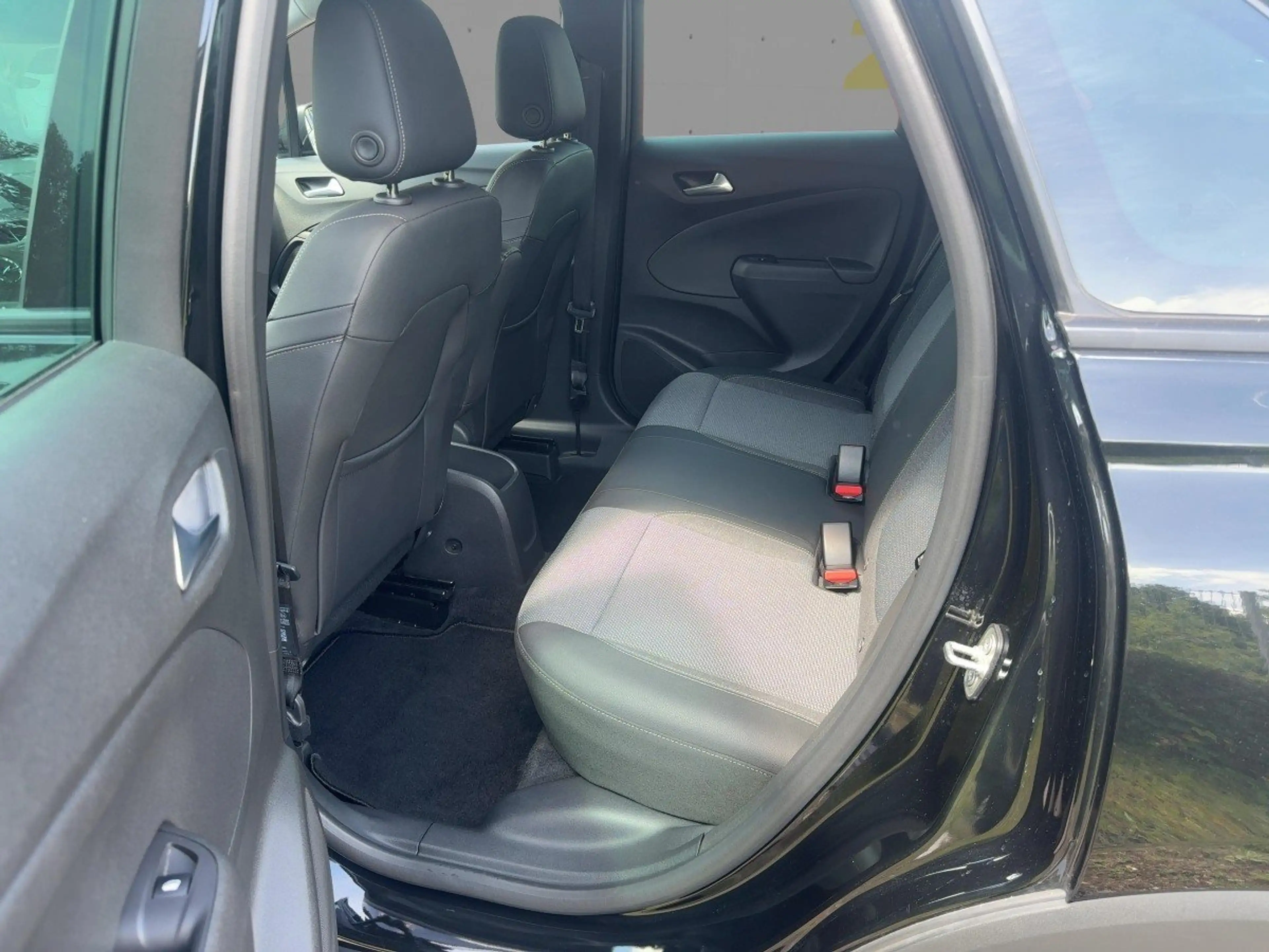 Opel Crossland 1.2 Turbo Elegance LED+Navi+SHZ+KlimaA — photo 7