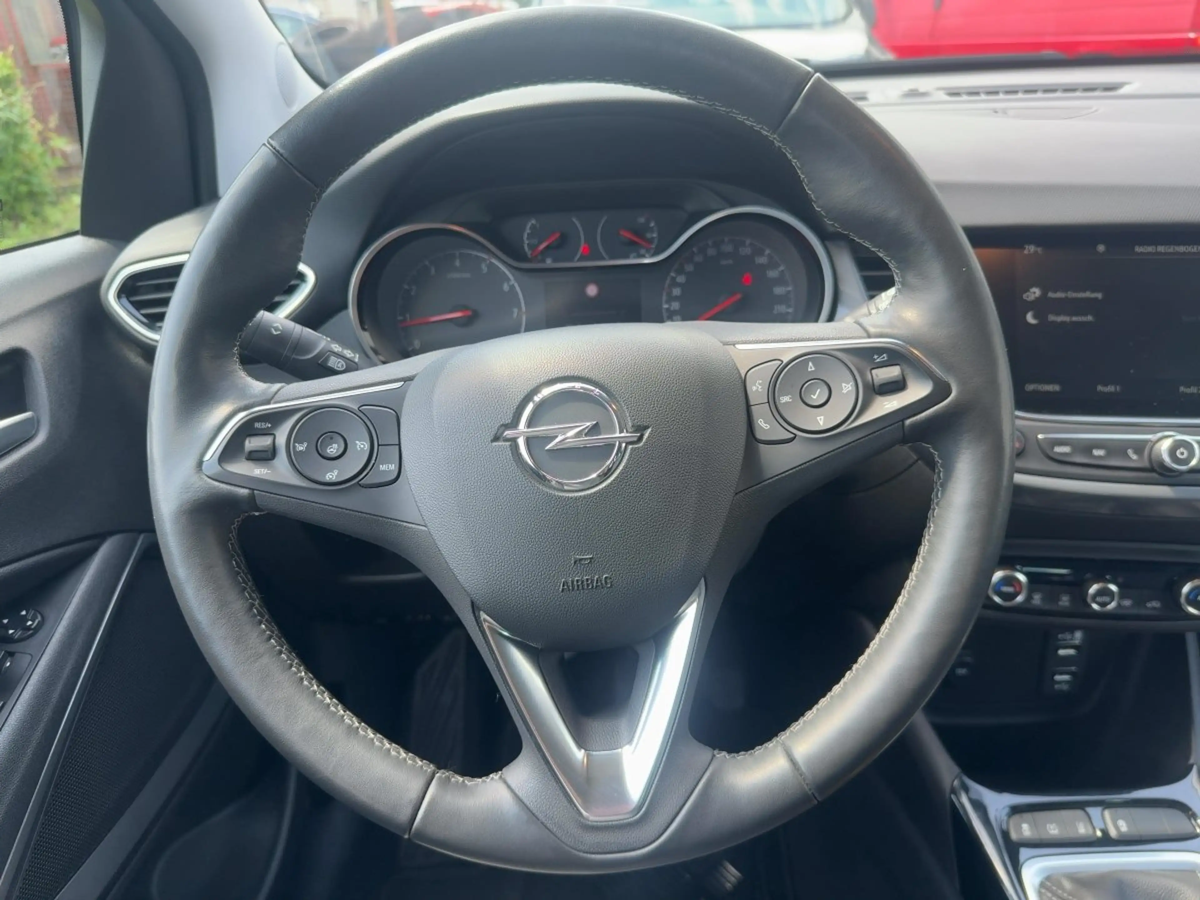Opel Crossland 1.2 Turbo Elegance LED+Navi+SHZ+KlimaA — photo 9