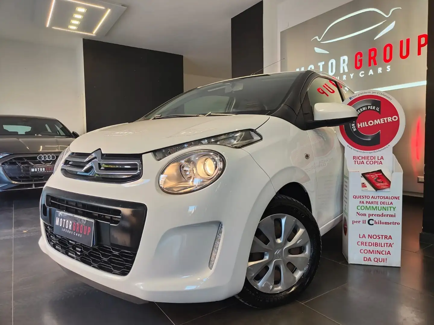 Citroen C1 VTi 68 ETG 5 porte Feel Bianco - 1