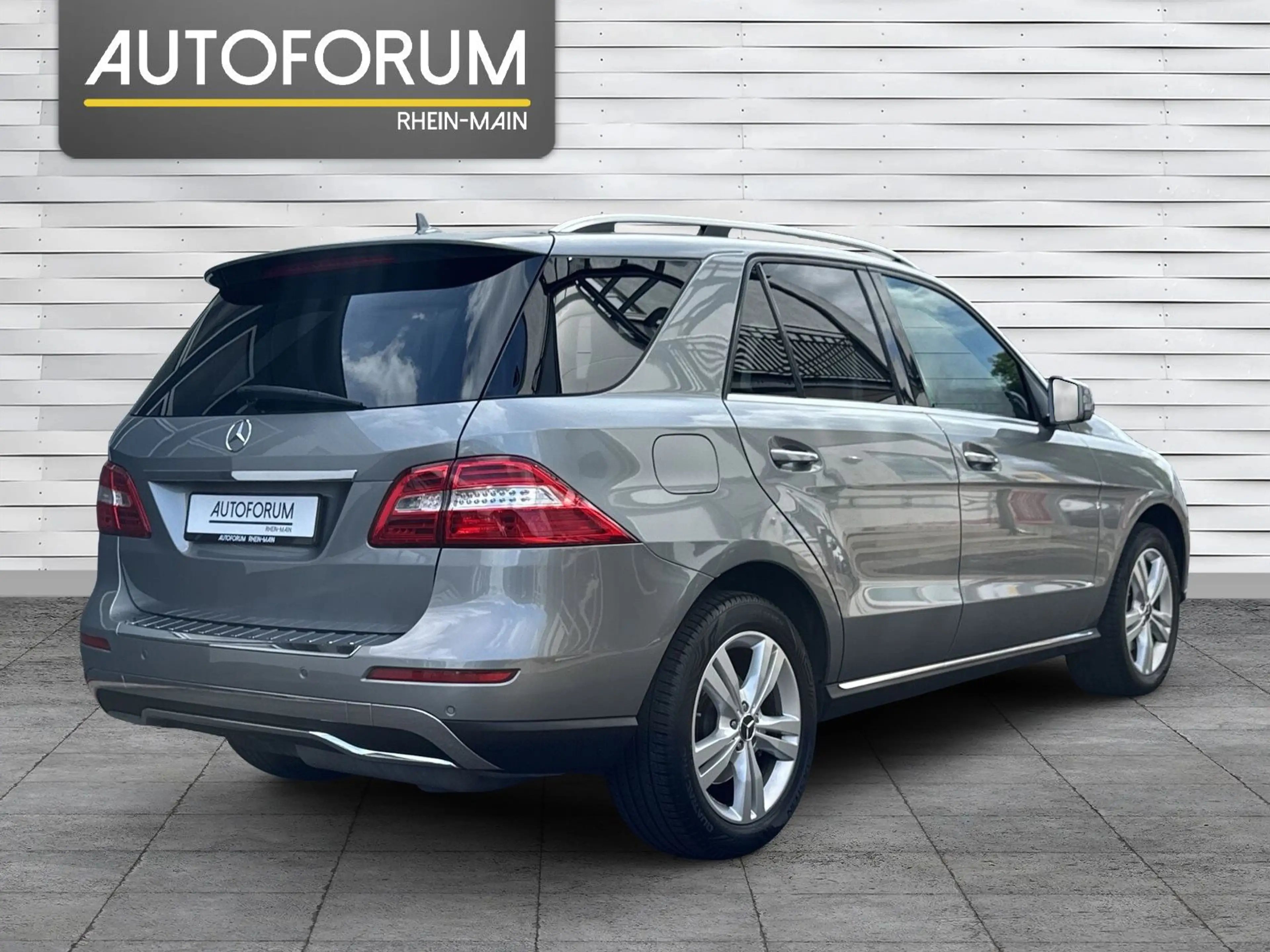 Mercedes-Benz ML 350 CDI BlueTec 4Matic NAVI,AHK,LEDER,XENON — photo 8