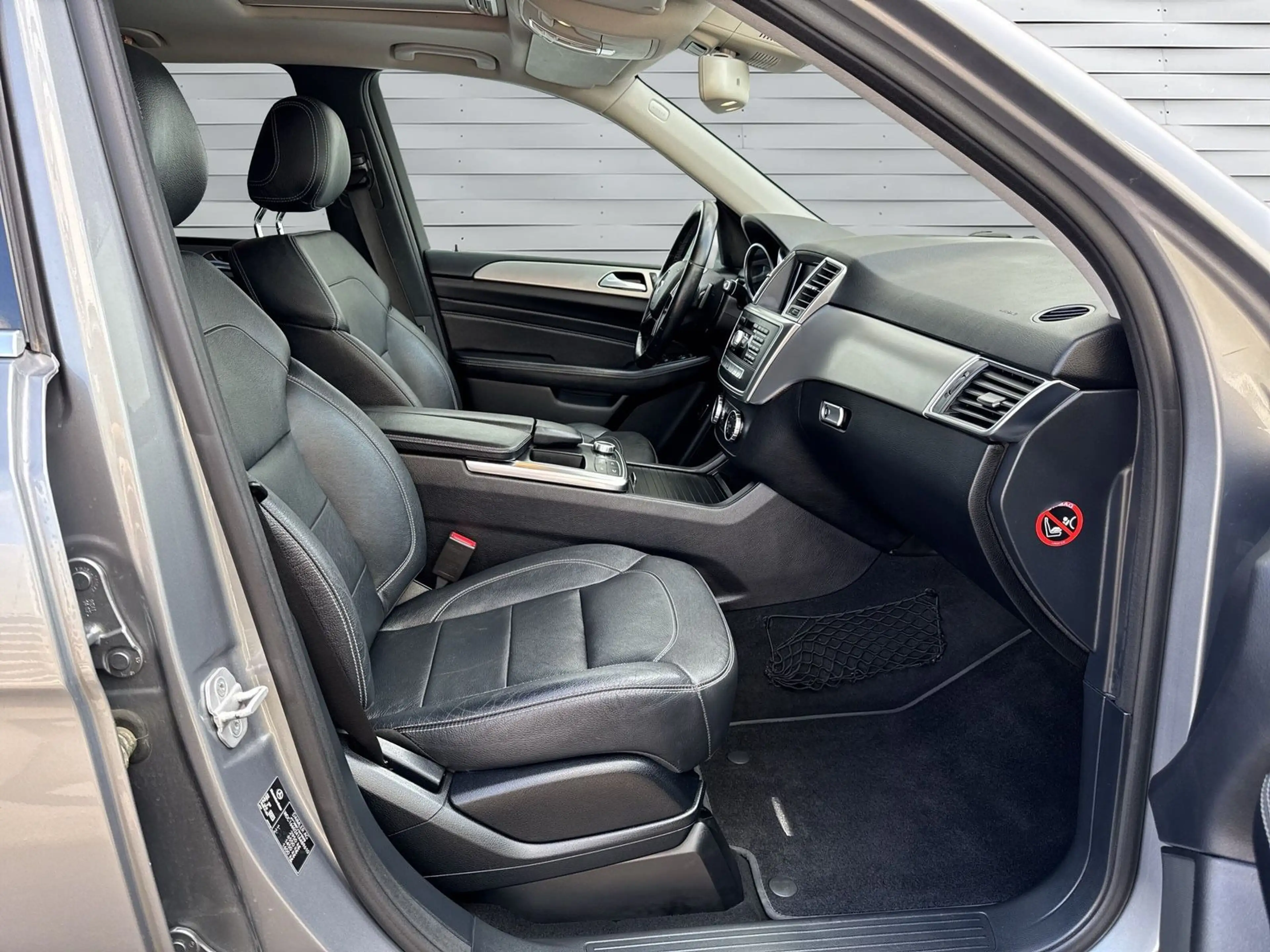 Mercedes-Benz ML 350 CDI BlueTec 4Matic NAVI,AHK,LEDER,XENON — photo 12