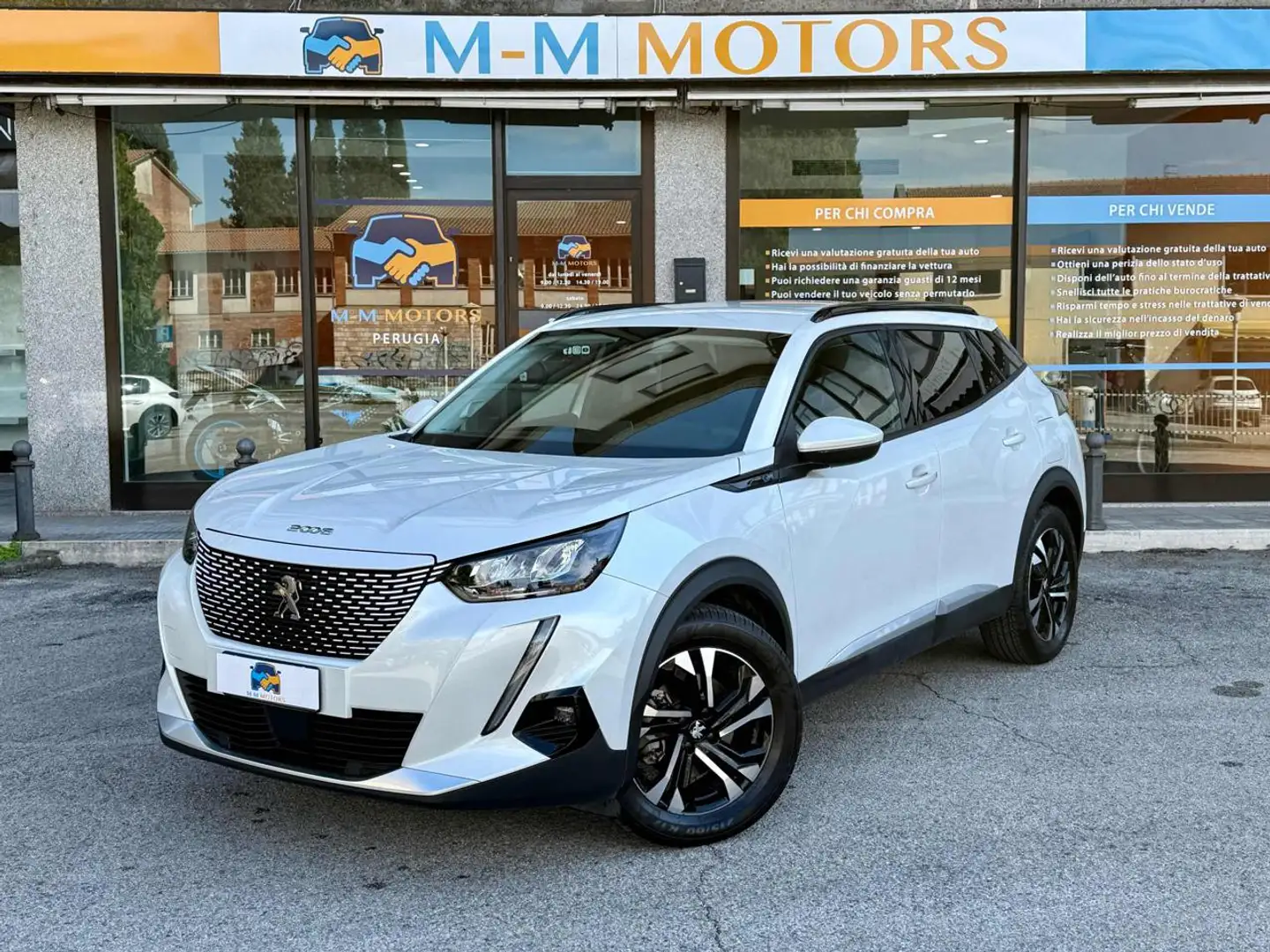 Peugeot 2008 motore elettrico 136 CV Allure Pack Blanc - 1