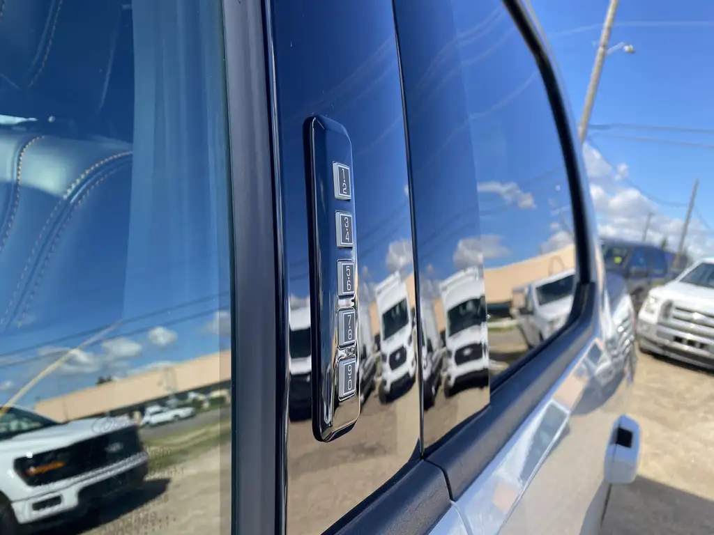 2023 Ford F-150 SuperCrew Tremor SuperCrew 145 | 4X4 | Rear Cam | Parking Se — photo 5