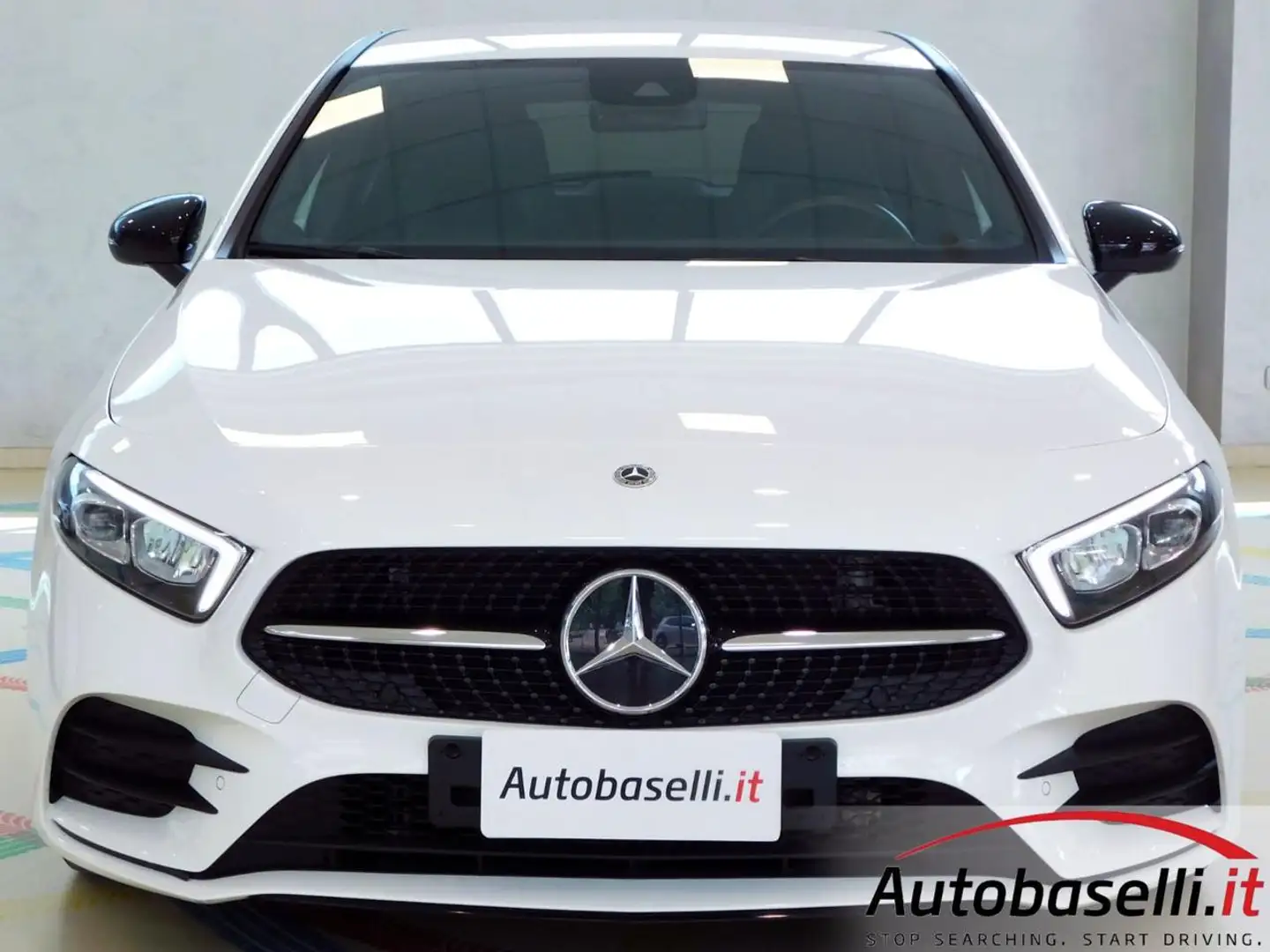 Mercedes-Benz A 200 180D 2.0 116cv PREMIUM NIGHT EDITION AUTOMATIC 8G Bianco - 1