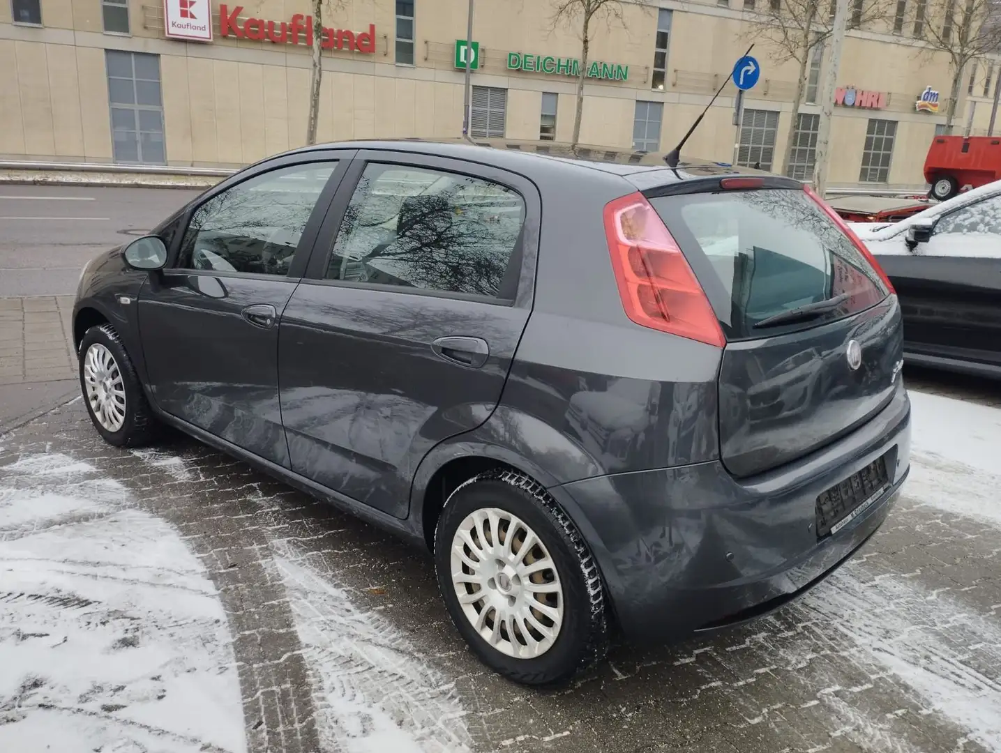 Fiat Grande Punto 1.4 8V Dynamic*Klima*TÜV Grau - 2