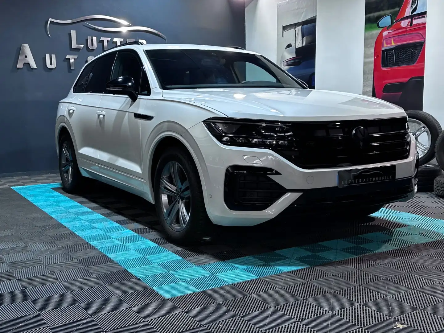 Volkswagen Touareg R-Line *MATRIX*PANO*DYNAUDIO*AHK*4Motion Blanco - 1