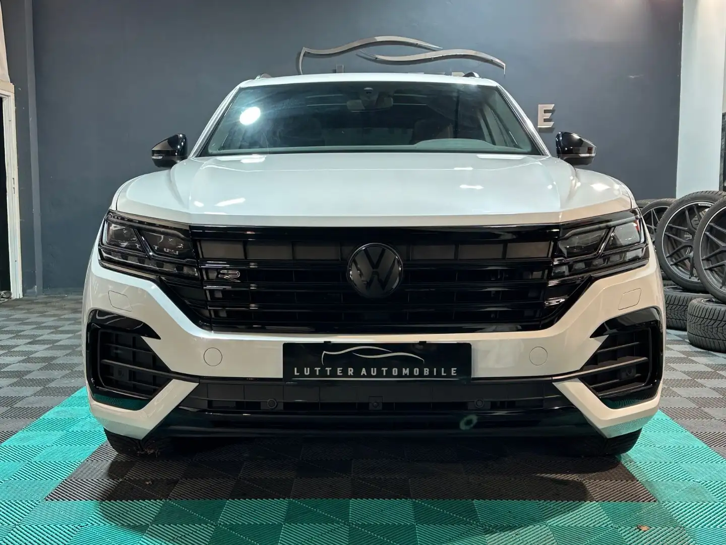 Volkswagen Touareg R-Line *MATRIX*PANO*DYNAUDIO*AHK*4Motion Blanco - 2