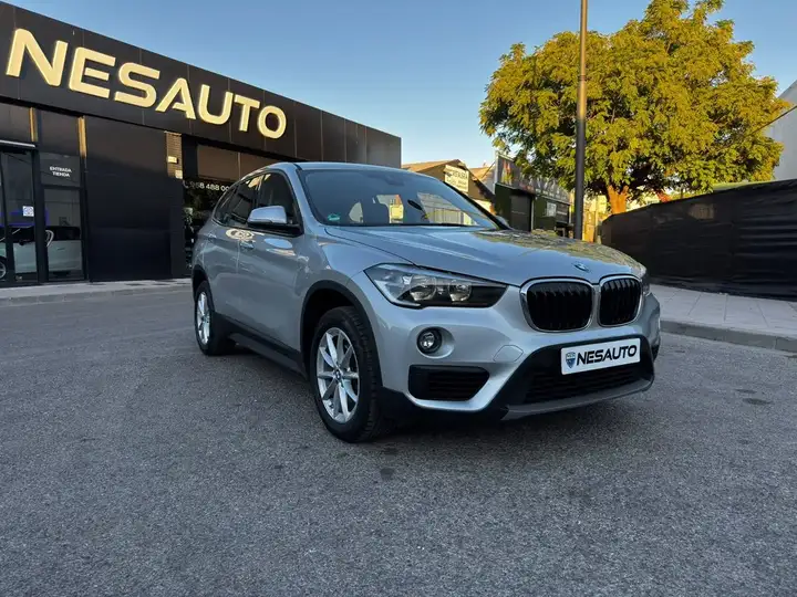 BMW X1 sDrive 18i (F48) 2016, foto 3