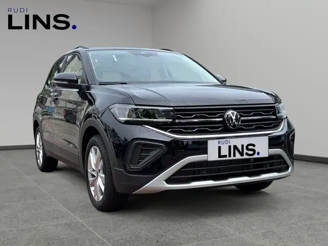 Volkswagen T-Cross view 7