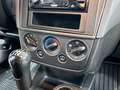 Ford Fiesta 1.3i Duratec/Klima/E-Fenster/Scheckheft Plateado - thumbnail 22