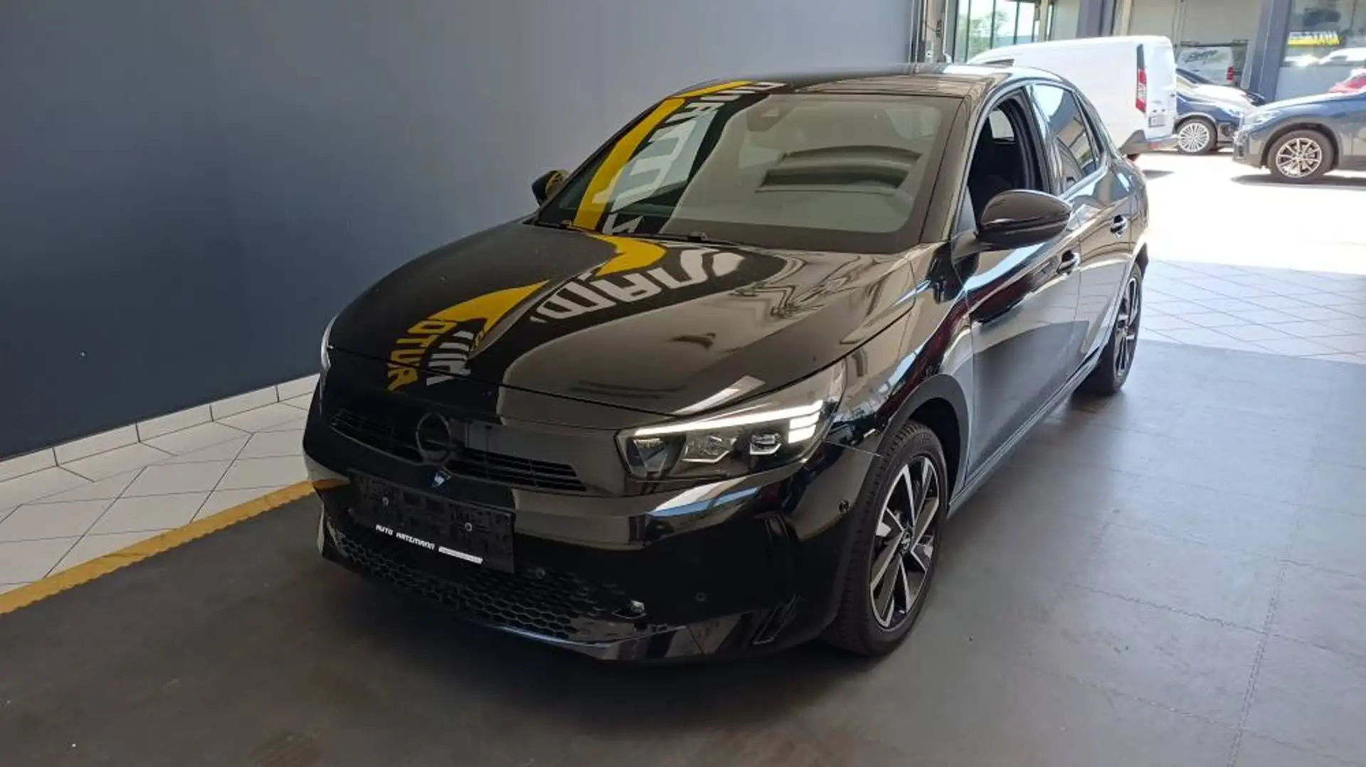 Opel Corsa CORSA GS-Line 1,2 100PS 8G Automatik Schwarz - 2