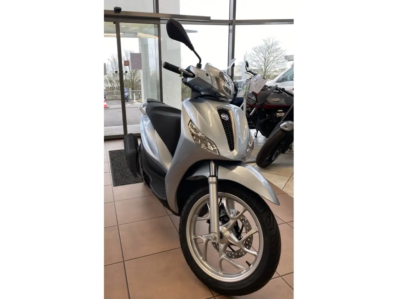 Piaggio Medley 125