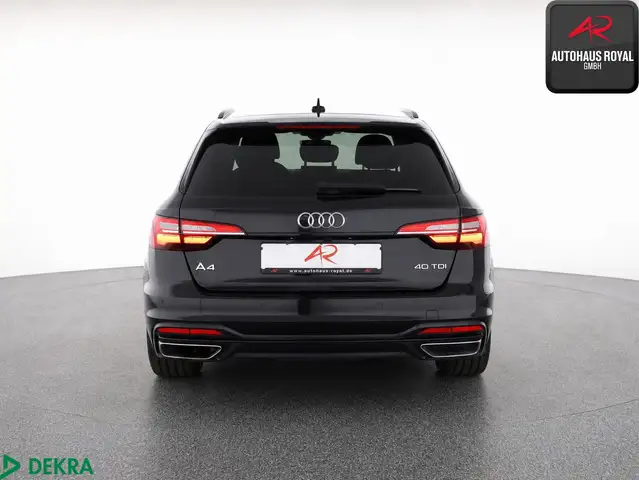 Audi A4 view 4