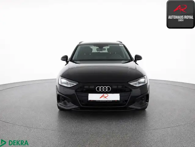 Audi A4 view 8