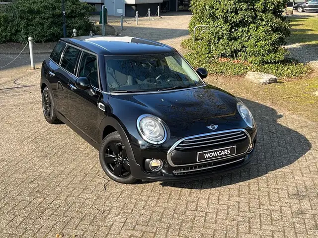 MINI Cooper Clubman 1.5i Cruise Contr. Climate Contr. Bluetooth Alarm.