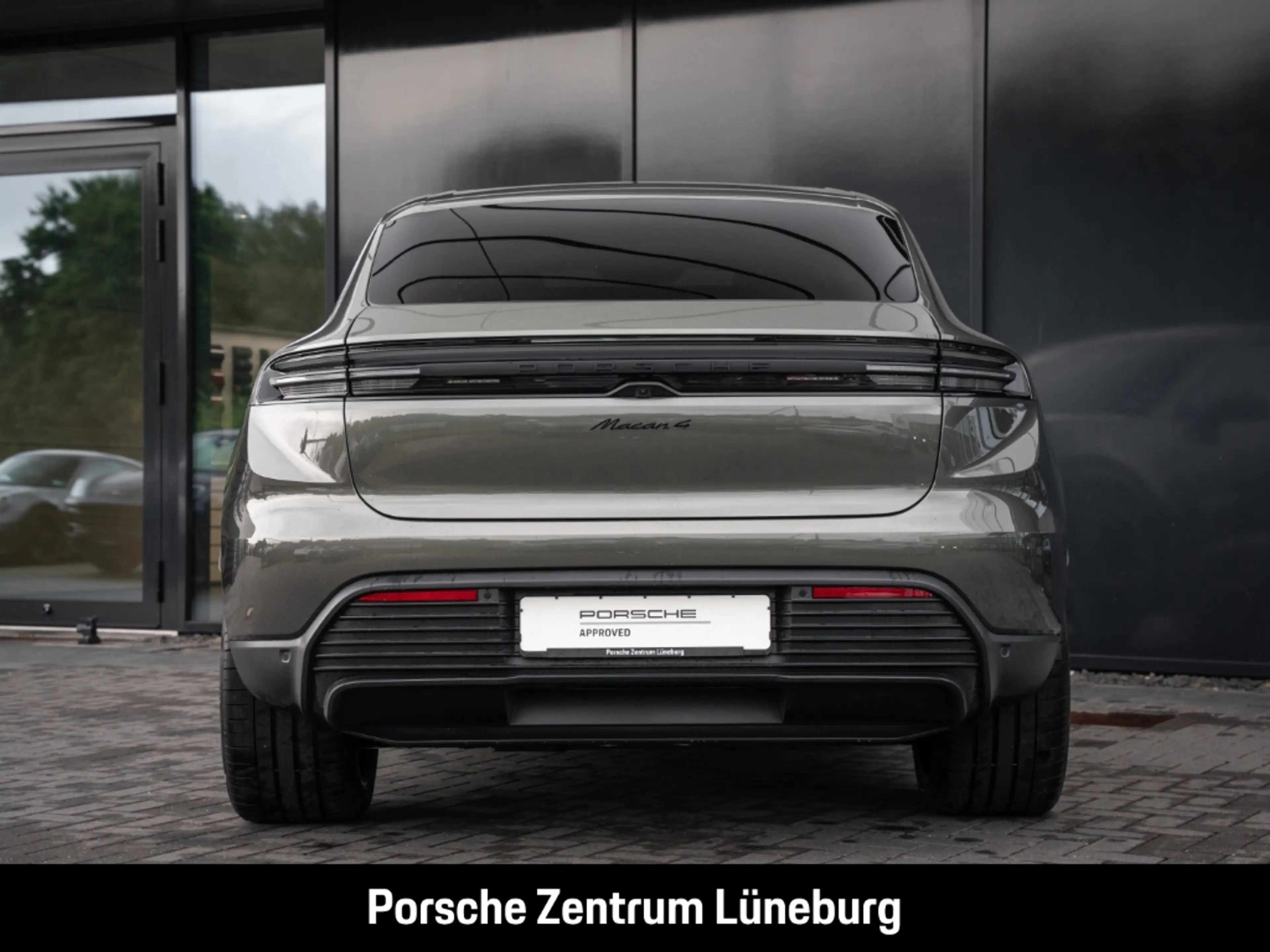Porsche Macan 4 InnoDrive Surround-View BOSE LED-Matrix — photo 10