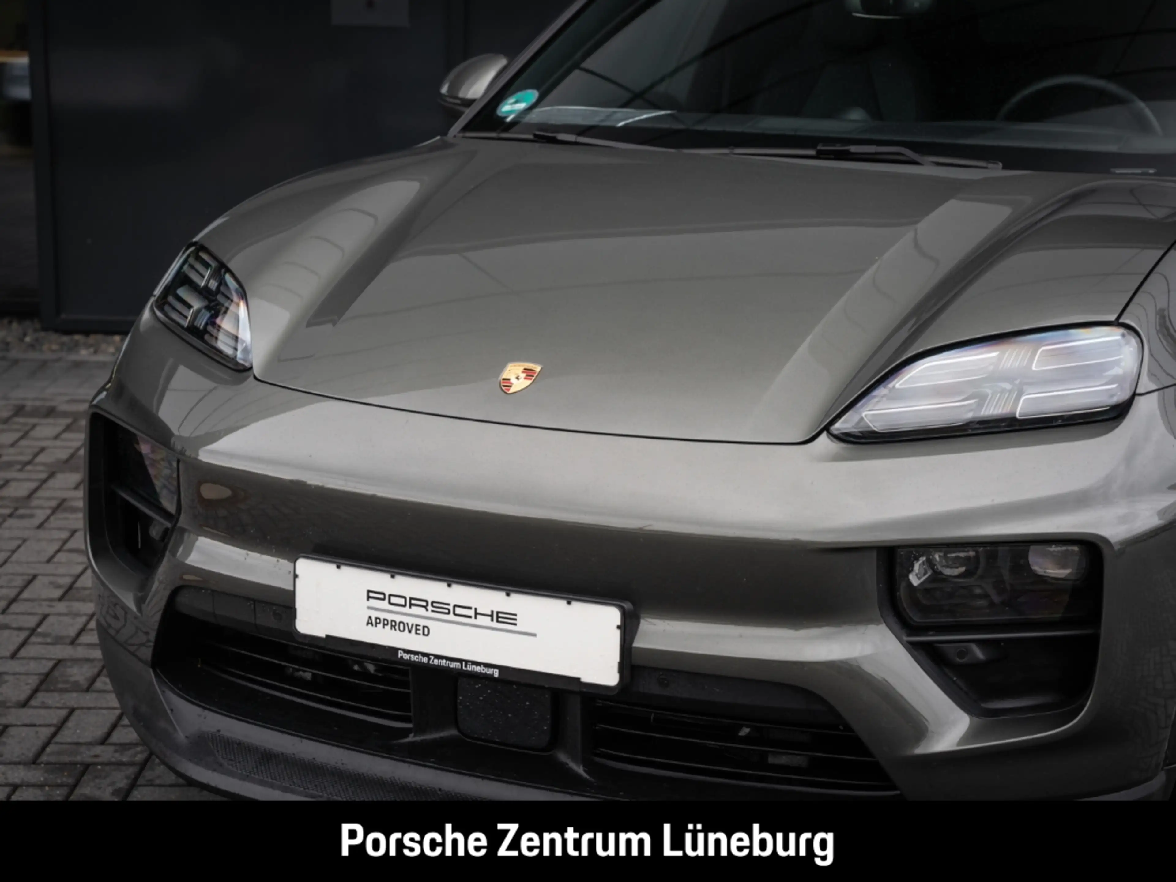 Porsche Macan 4 InnoDrive Surround-View BOSE LED-Matrix — photo 12