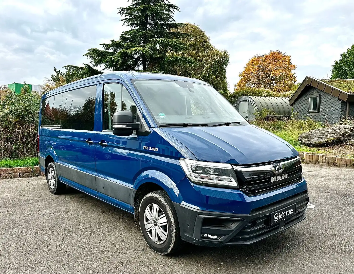 MAN TGE 3.180 Kombi 9-Sitzer Navi/LED/App/Kamera/ Blau - 1