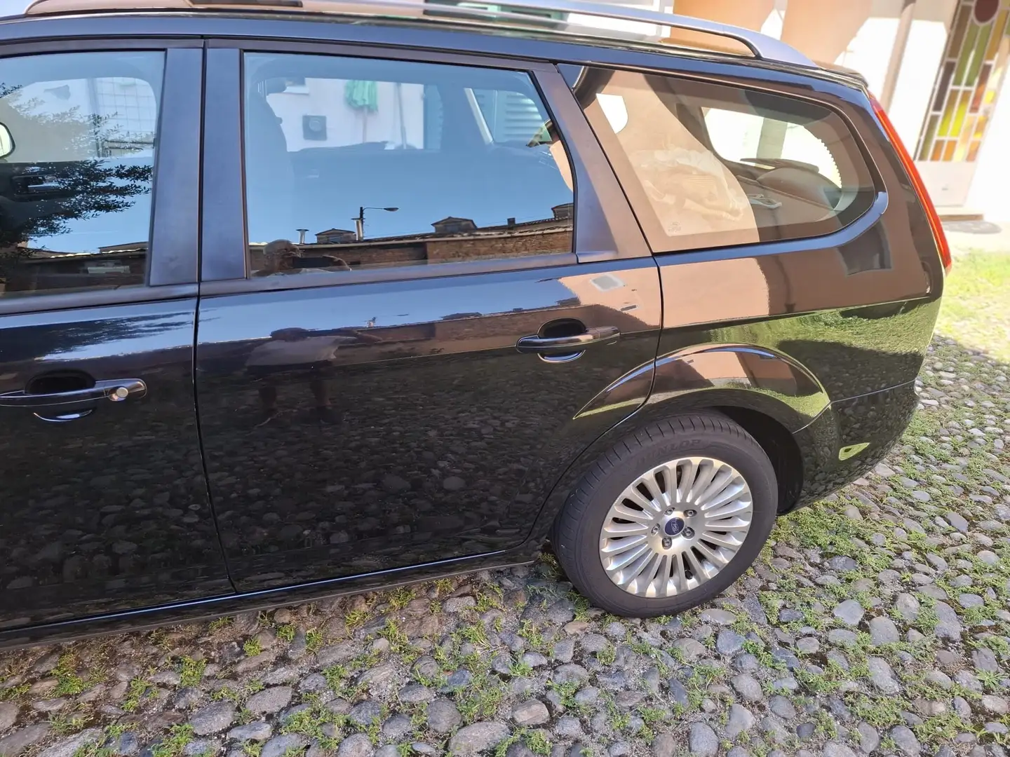 Ford Focus Station Wagon 1.6 tdci Titanium 90cv - 1