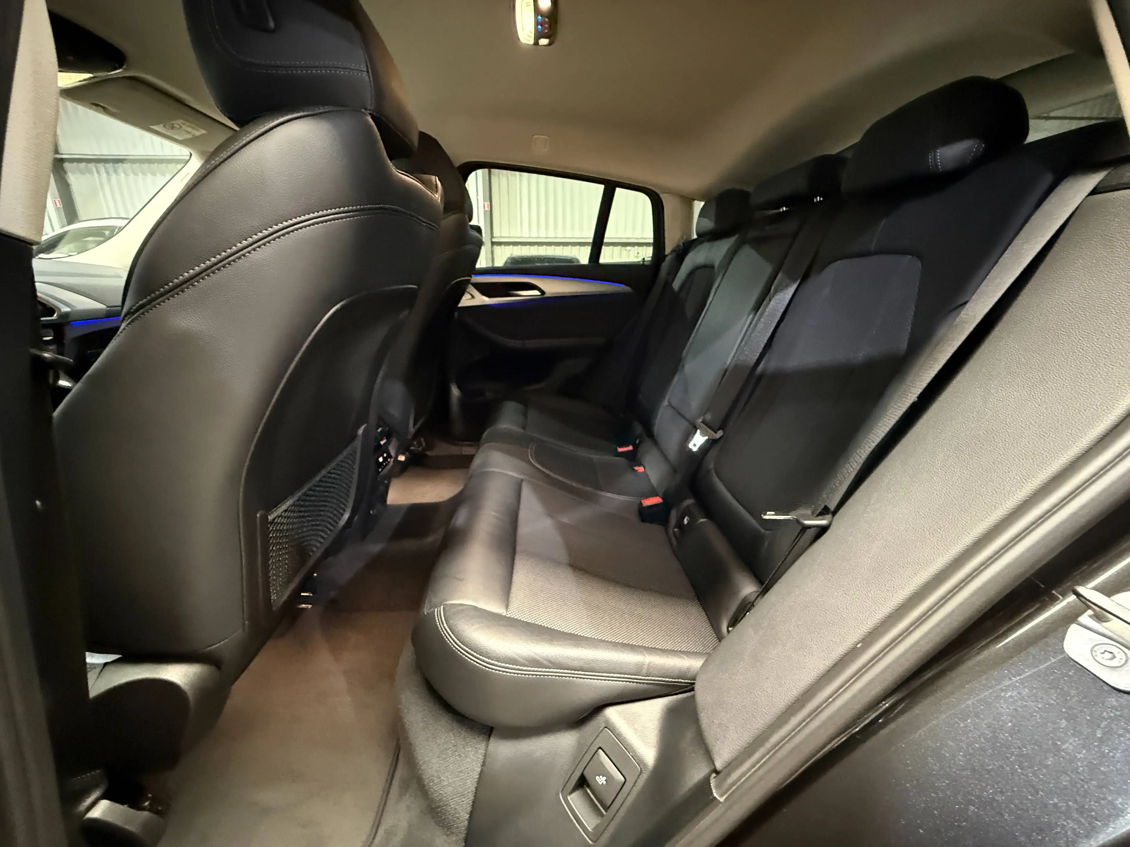 BMW X4 X4 2.0iA xDrive20 — photo 11