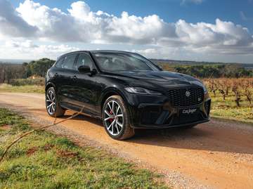 F-Pace V8 - 550 ch  Supercharged AWD BVA8 SVR