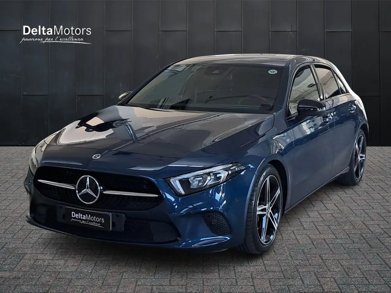 Mercedes-Benz A 180