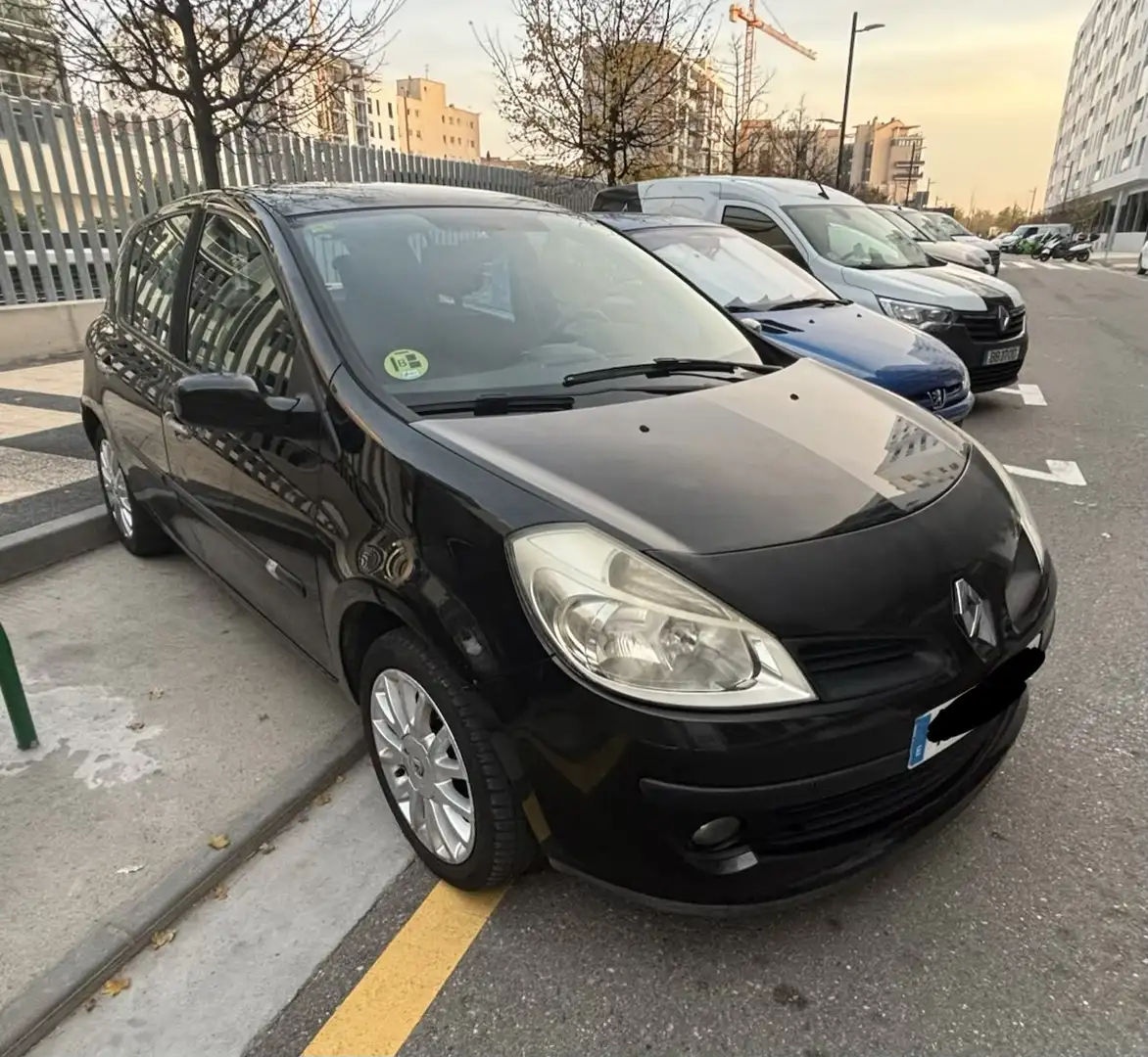 Renault Clio 1.5 dCi Dynamique Negro - 2