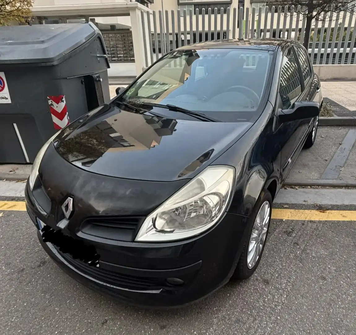 Renault Clio 1.5 dCi Dynamique Negro - 1
