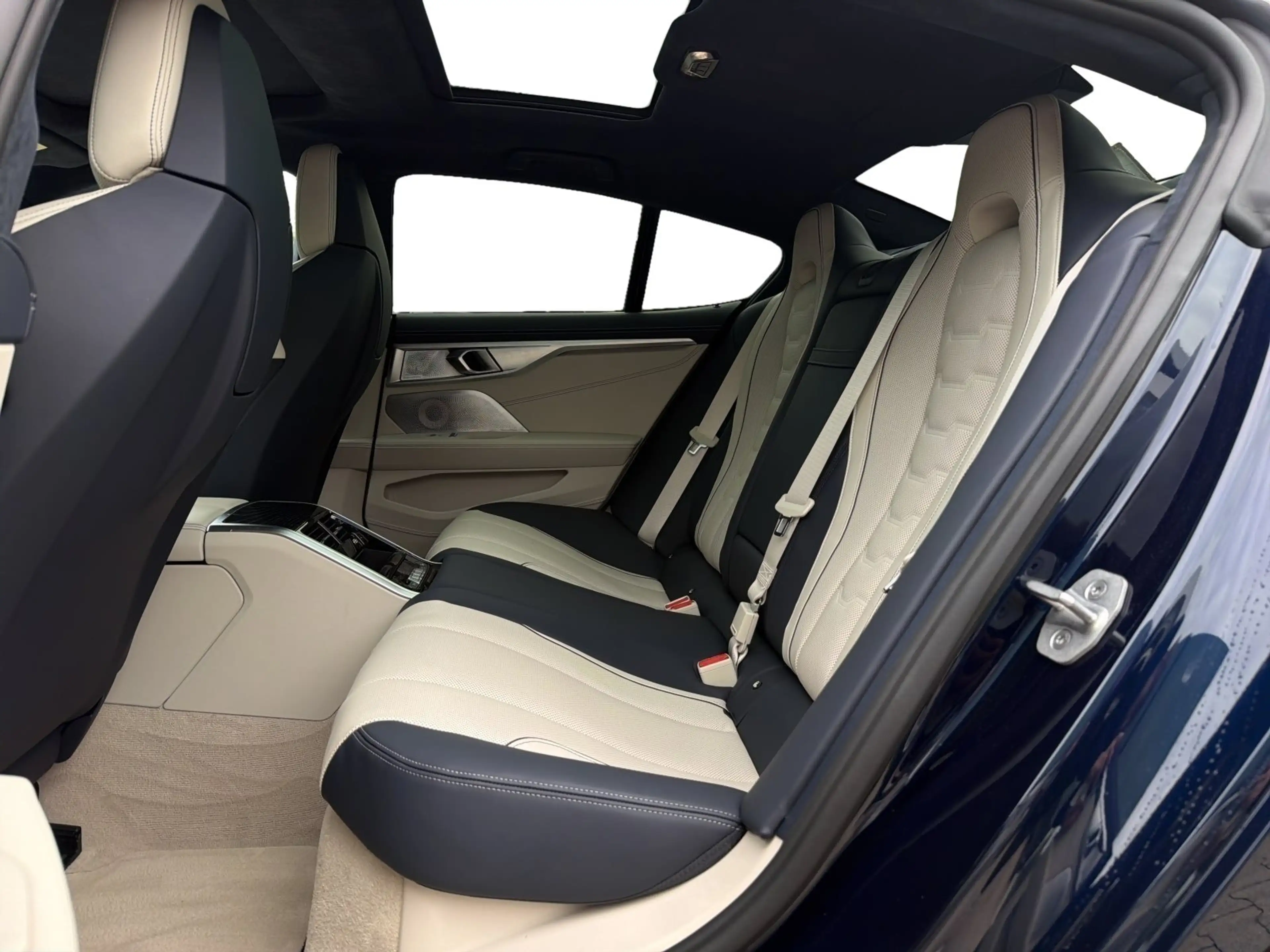 BMW 840 d xDrive Gran Coupé LASER 360° STANDHZ PANO — photo 18