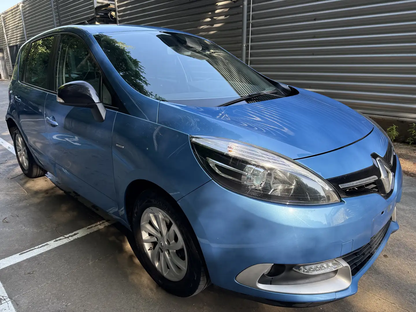Renault Scenic 1.5 dCi Energy Bose Edition - 2