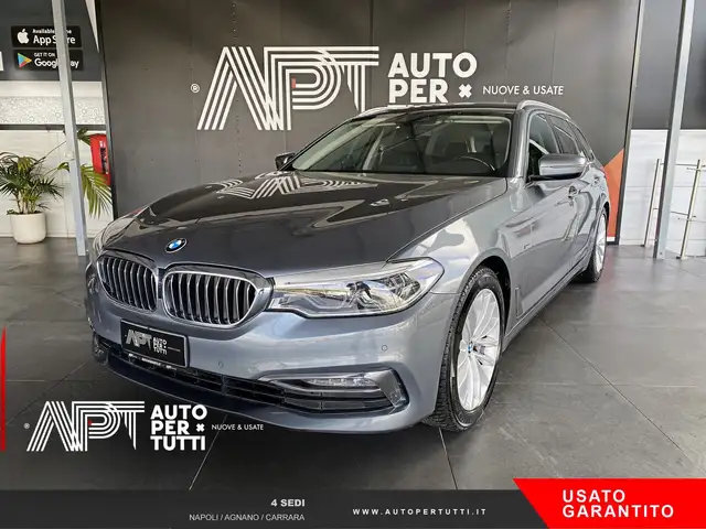 BMW 530 530d Touring xdrive Luxury 265cv auto