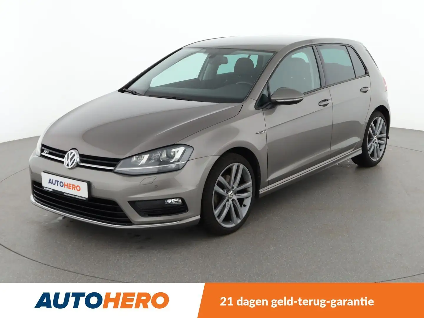 Volkswagen Golf 1.4 TSI Lounge BlueMotion Tech. Grijs - 1