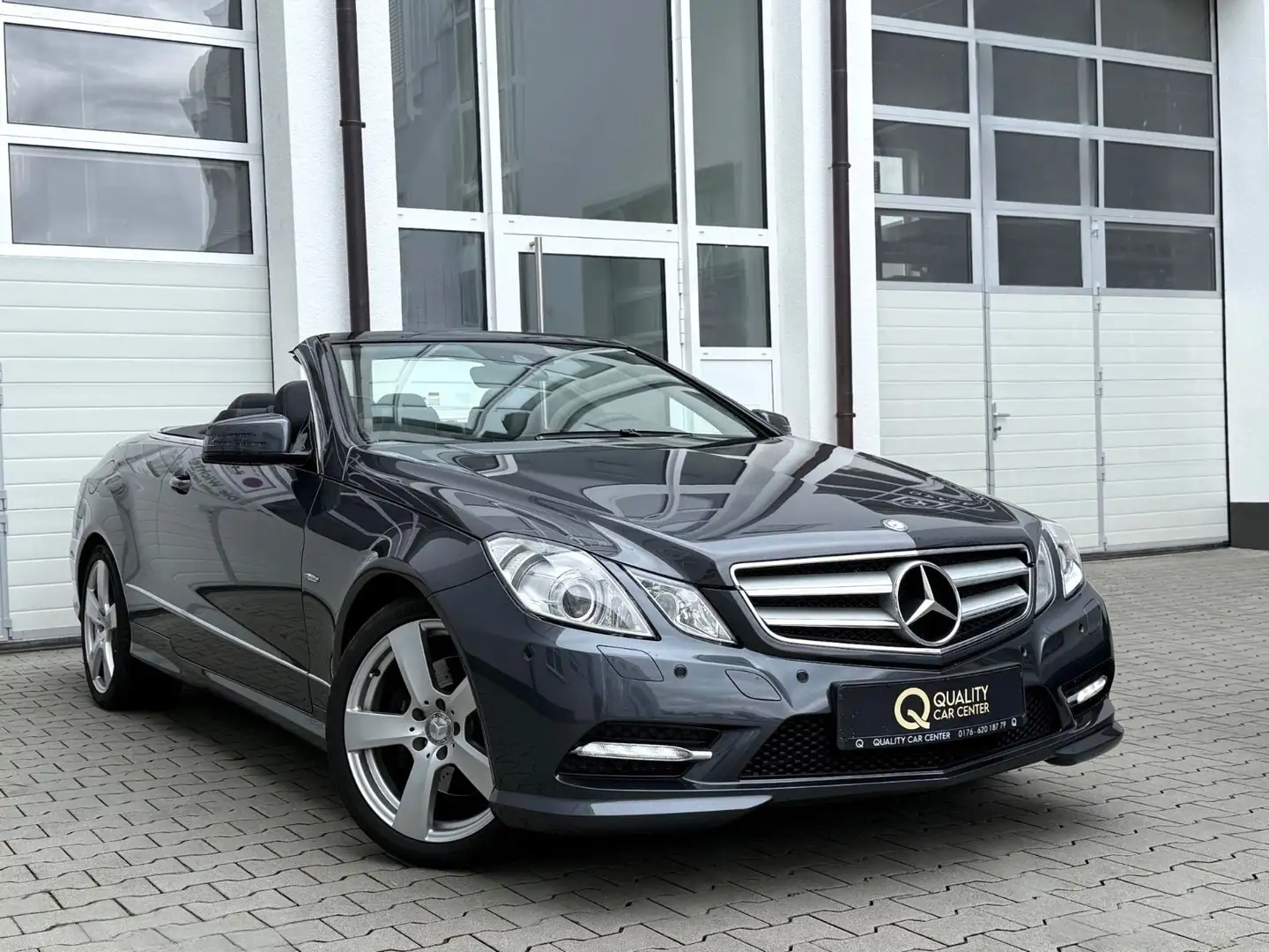 Mercedes-Benz E 350 CGI BlueEfficiency Cabrio *KAME*NAVI*LED* Gris - 1