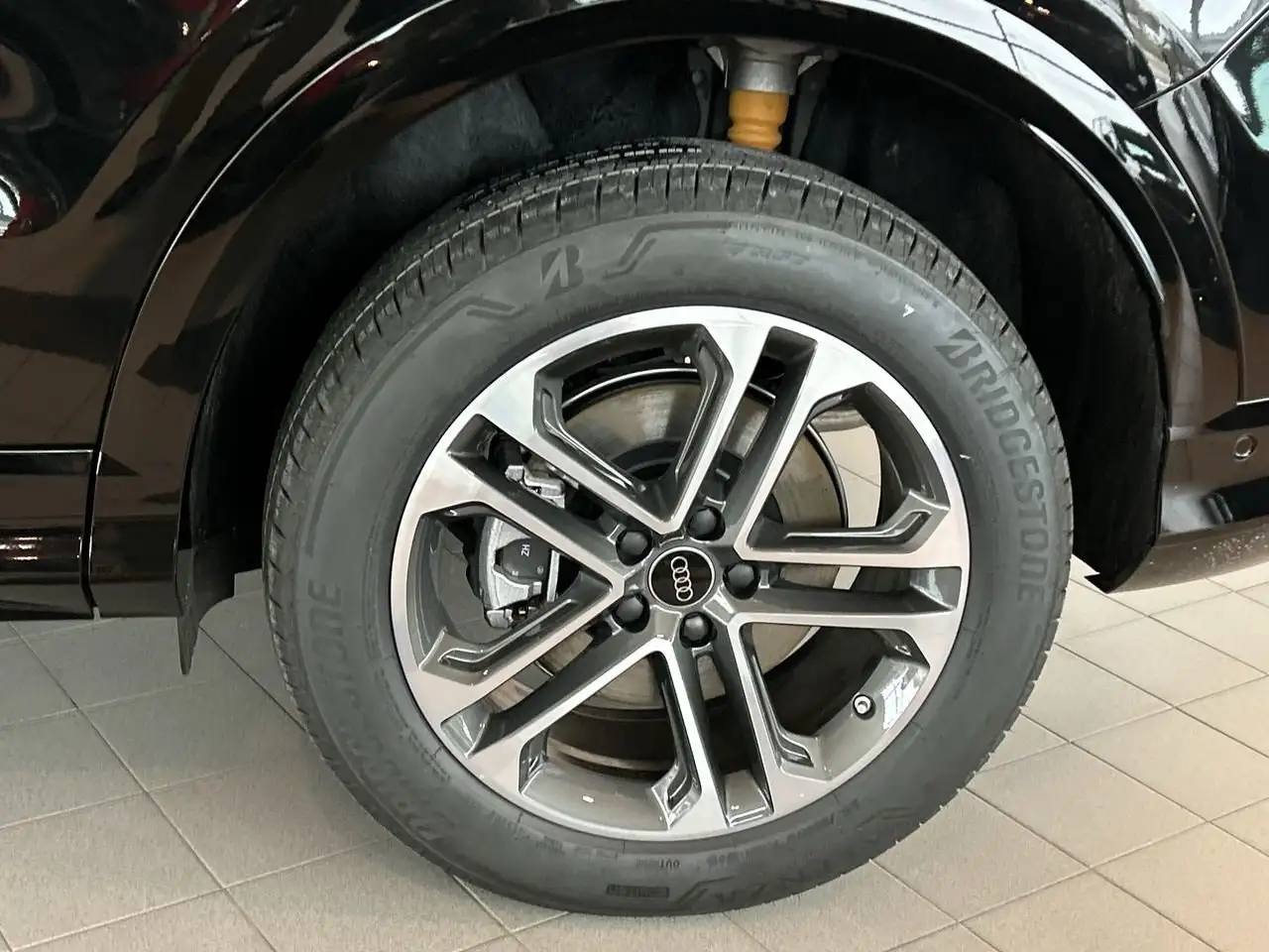Audi Q5 снимка Audi Q5