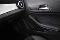 Mercedes-Benz GLA 180 AMG Line | Panoramadak | Xenon | Park Assist | Sto Wit - thumbnail 21