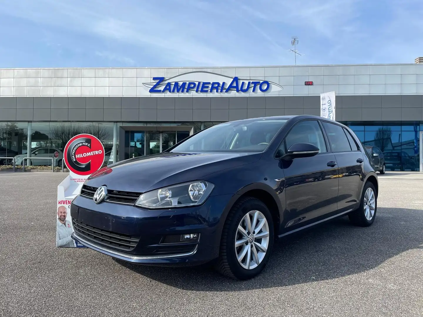 Volkswagen Golf 5p 1.6 tdi LOUNGE 110cv E6 Bleu - 1
