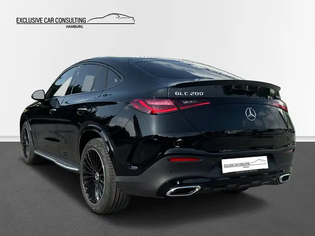 Mercedes-Benz GLC 200 view 4